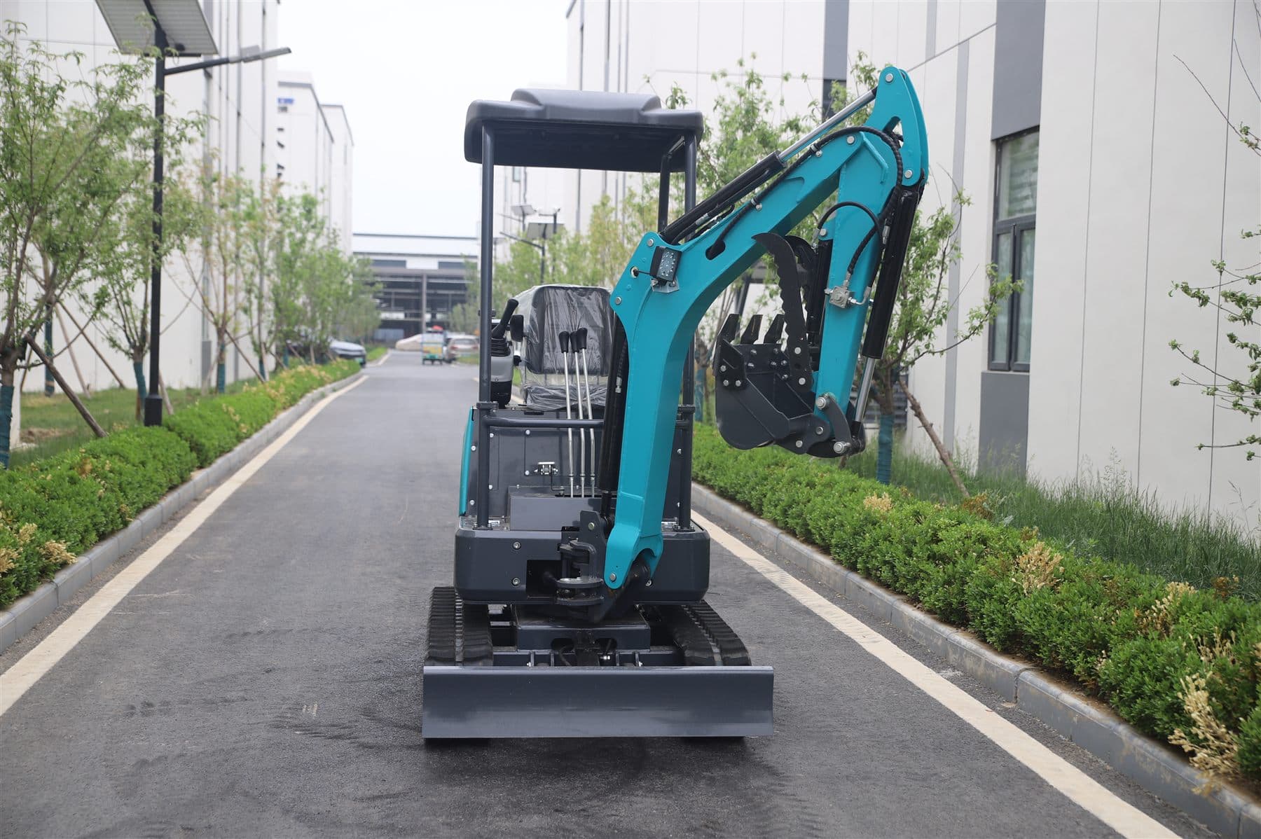TC18 mini excavator product view
